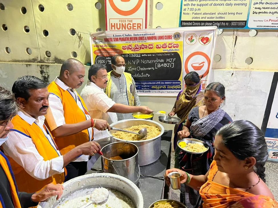 "Feed the Hungry Program" by Lions Club of Nandyala "Feed the Hungry Program" by Lions Club of Nandyala